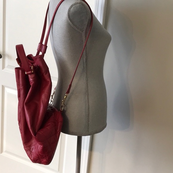 Chanel Large Backpack Red with attached pocket - Picture 2 of 9